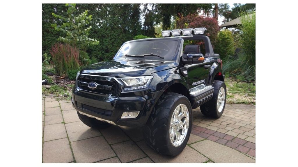 Car Ford Ranger Wildtrak 4X4